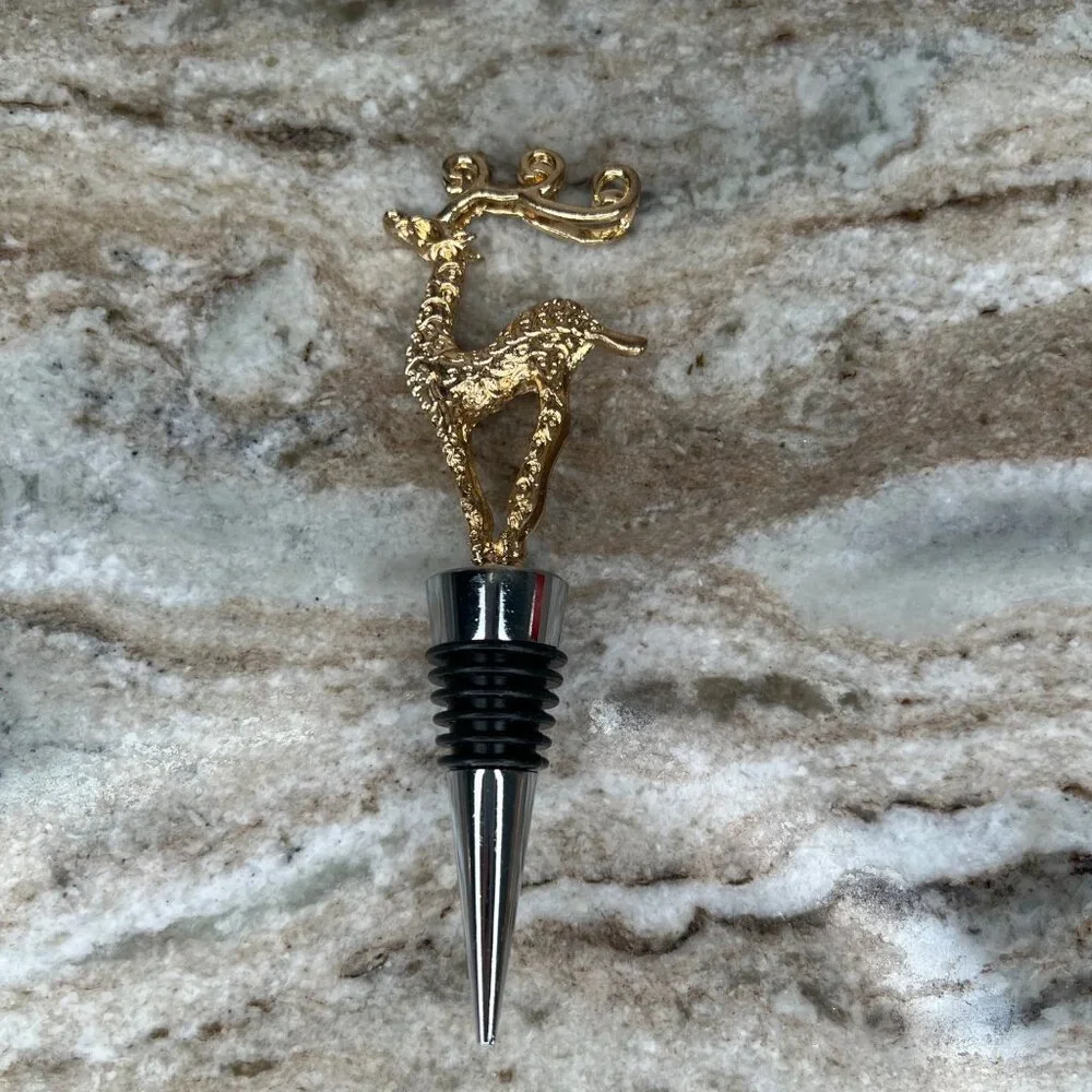 Gold Tone Filigree Reindeer Wine Bottle Stopper Party Holiday Christmas